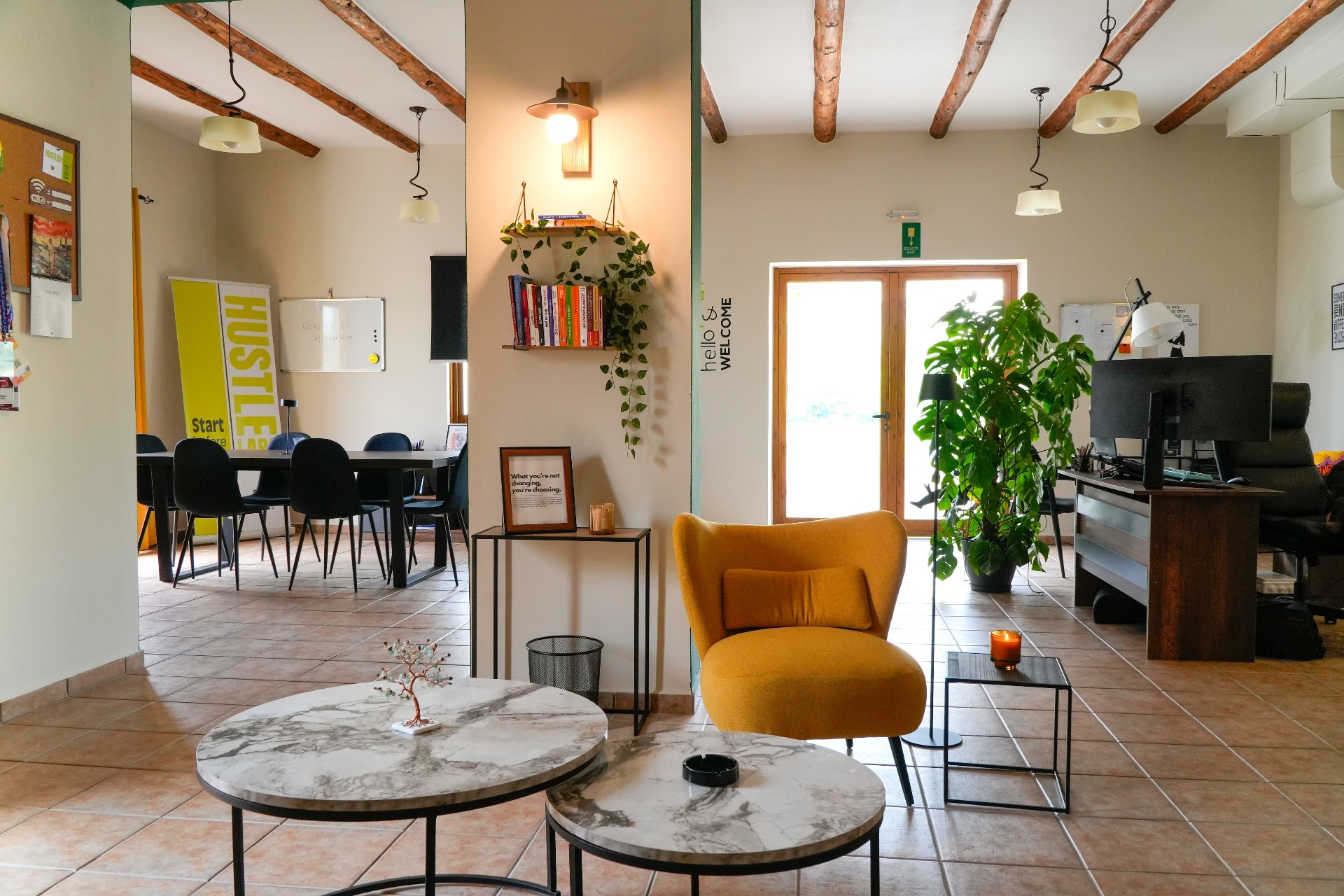 Hustle Space — Content Corner